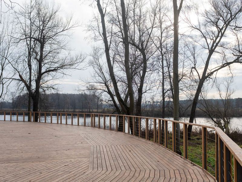 Deck builders job near Palo, IA