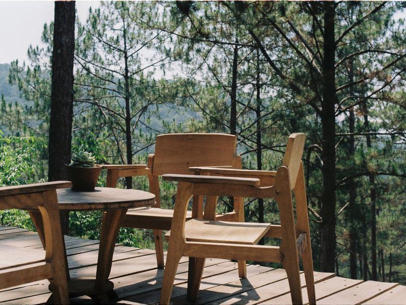 Deck builders job near Walford, IA